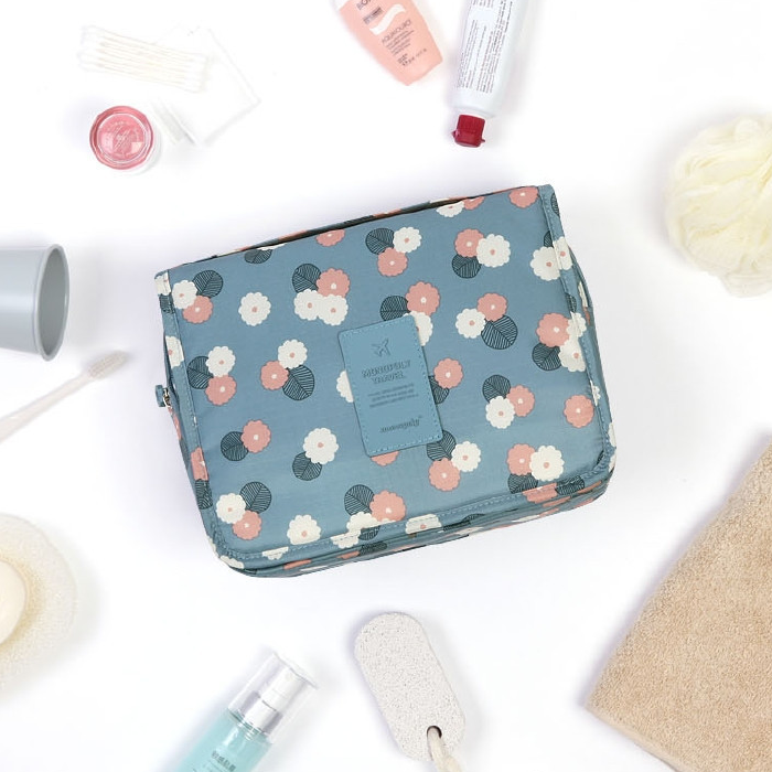 Bellezza | Travel Makeup Bag – Elegant Organizer for Beauty Essentials 1
