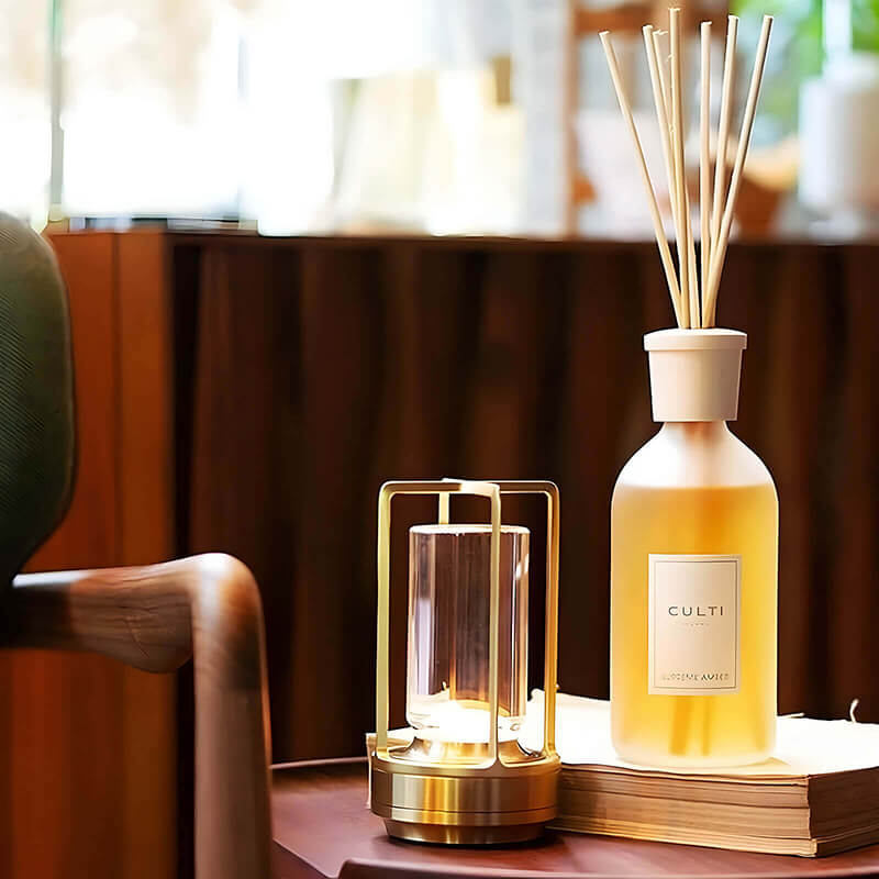 EmberWave | LED Bordlampe – Dæmpbar Belysning for Hygge