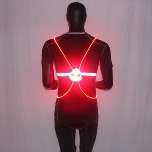 BrightPath | Refleksvest – 360° LED Lys & Tryg Aftentræning