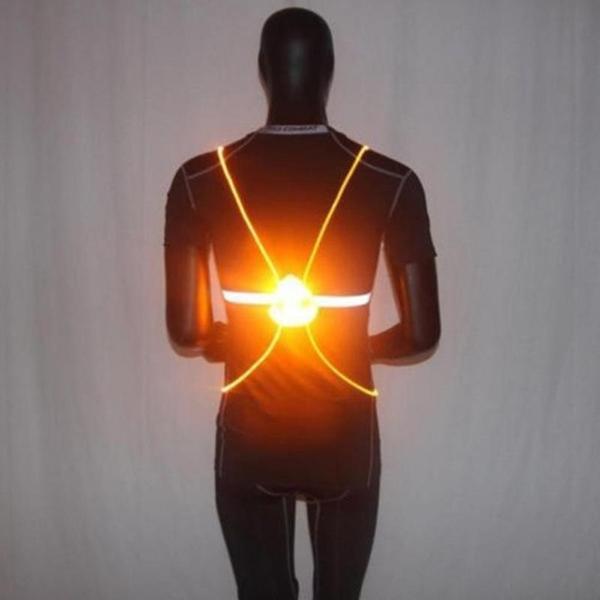 BrightPath | Refleksvest – 360° LED Lys & Tryg Aftentræning