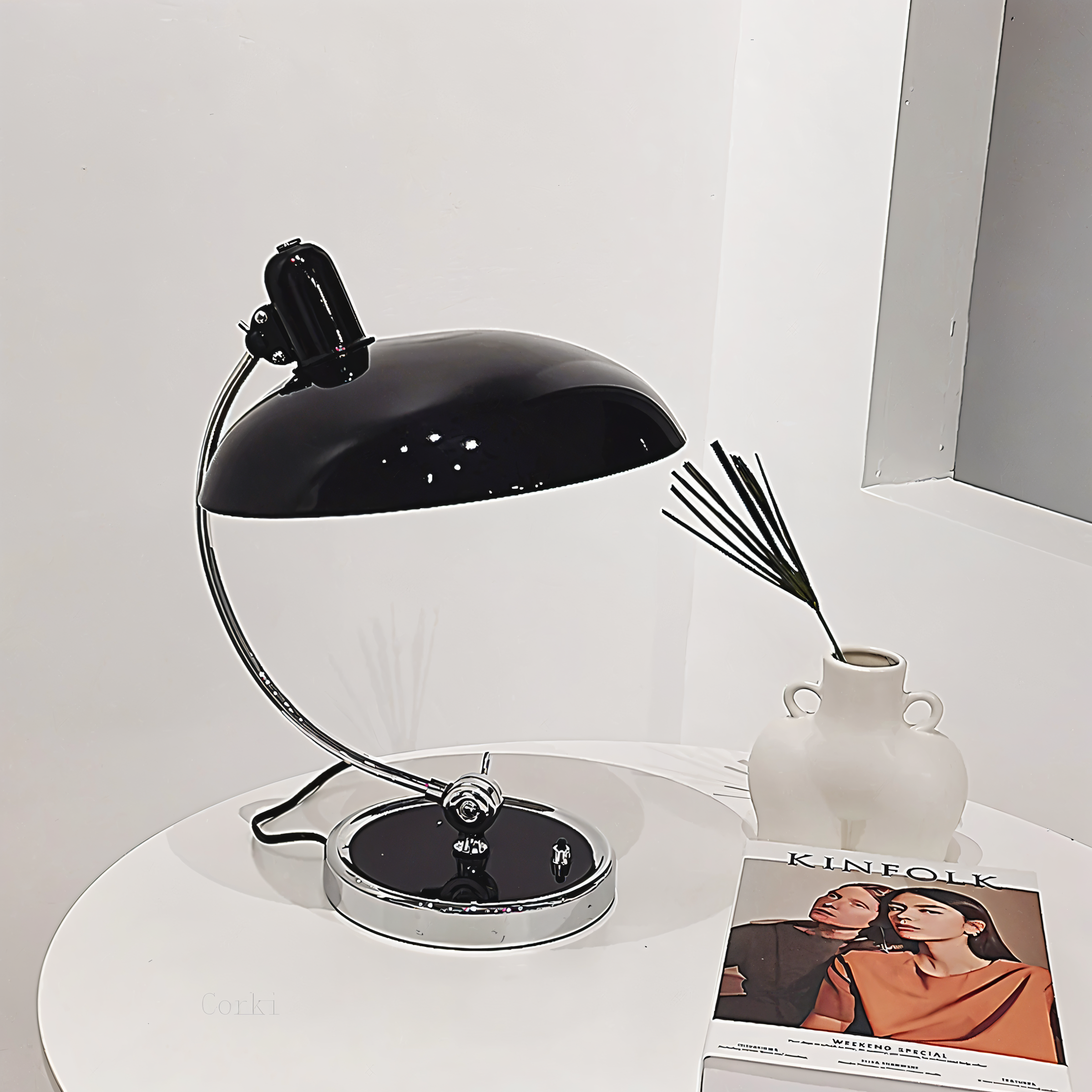 Mary | Justerbar Retro Bordlampe i Jern