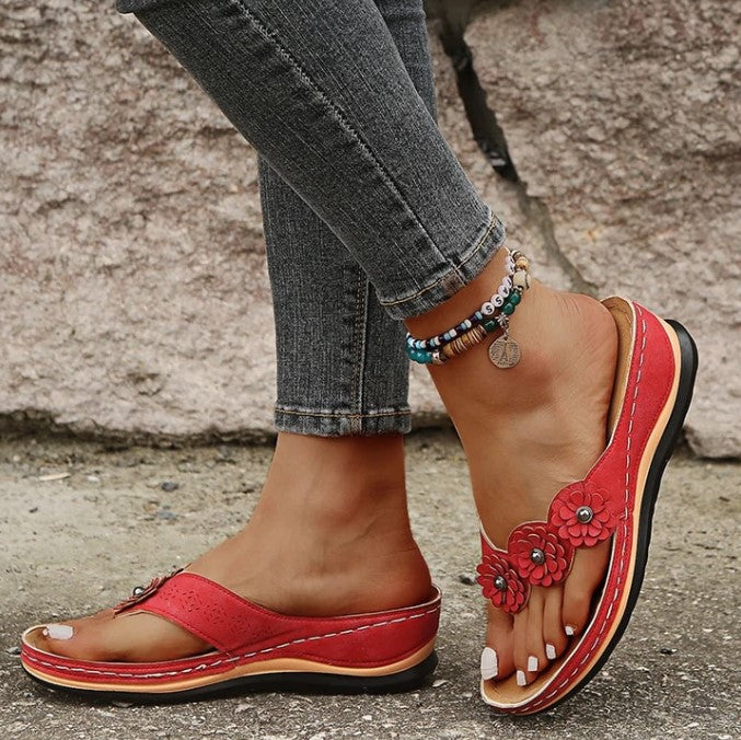 Lena | Bequeme Orthopädische Sandalen3