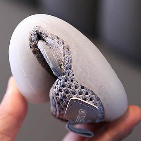 LittleSteps | Stilvolle & Elegante Anti-Rutsch-Schuhe für Kleinkinder5