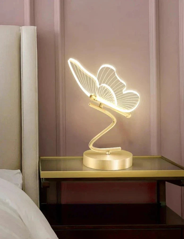 LumiButterfly | Moderne & Luxuriöse Schmetterling Tischlampe5