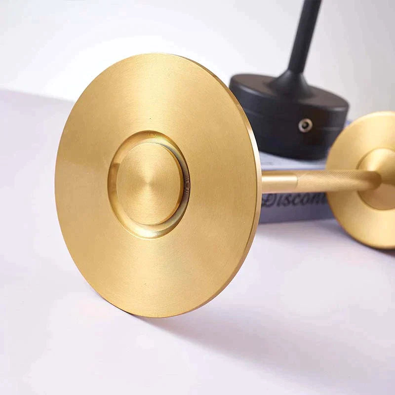 Luxalamp | Genopladelig Bordlampe