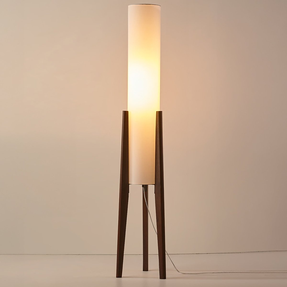 ArborLuxe | Valnød Gulvlampe Massivtræ Kunstlampe