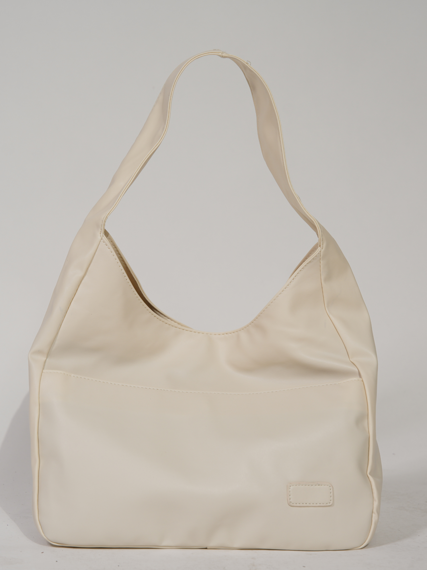 Andrea | Moderne Hverdagstaske – Minimalistisk og Funktionel Beige Nuvenci.dk