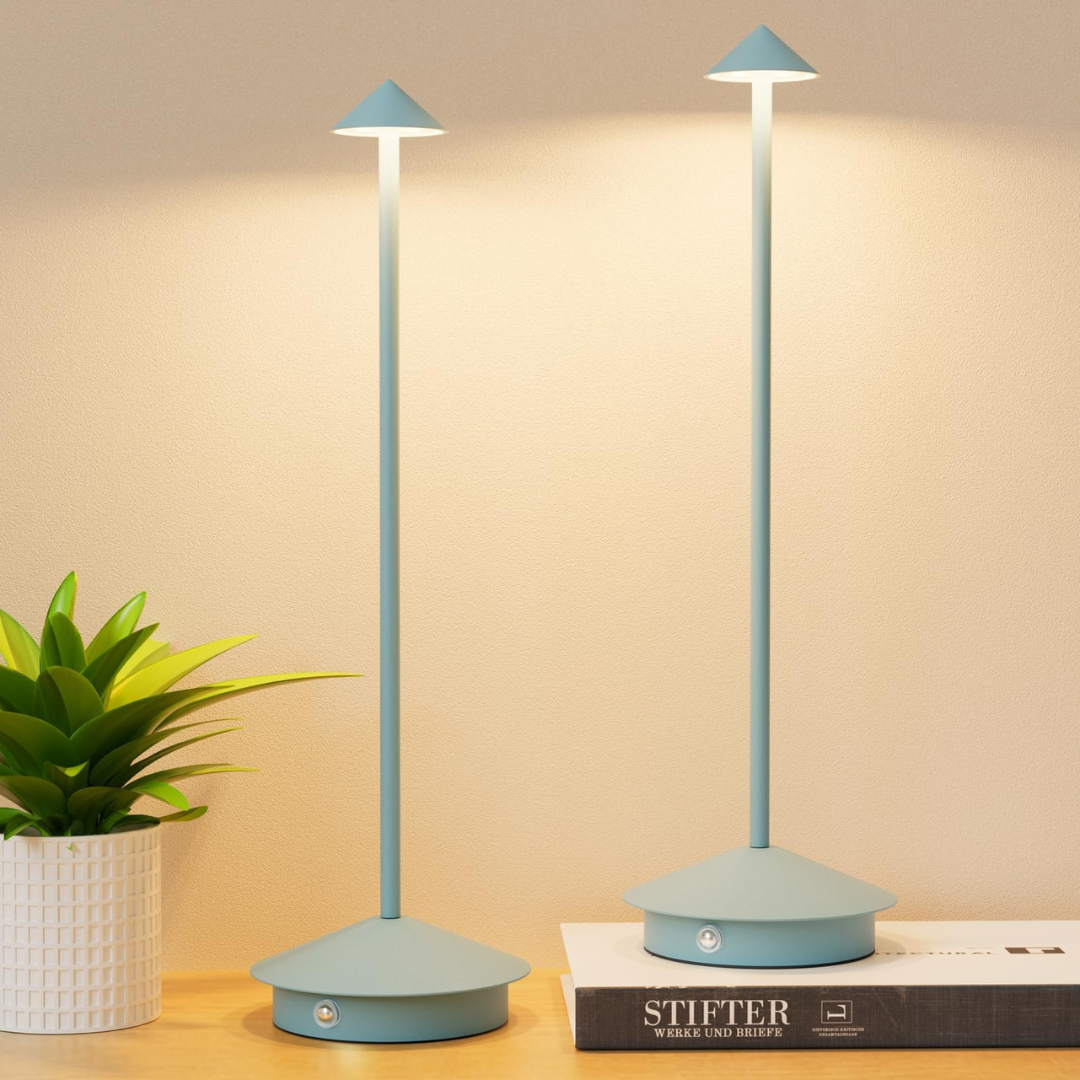 ClarityGlow | Trådløs Bordlampe Dæmpbart Lys & Vandtæt Design Grå Nuvenci.dk