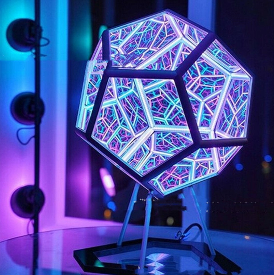 ColorShift | Endeløst Farveskiftende LED-Pære Nuvenci.dk
