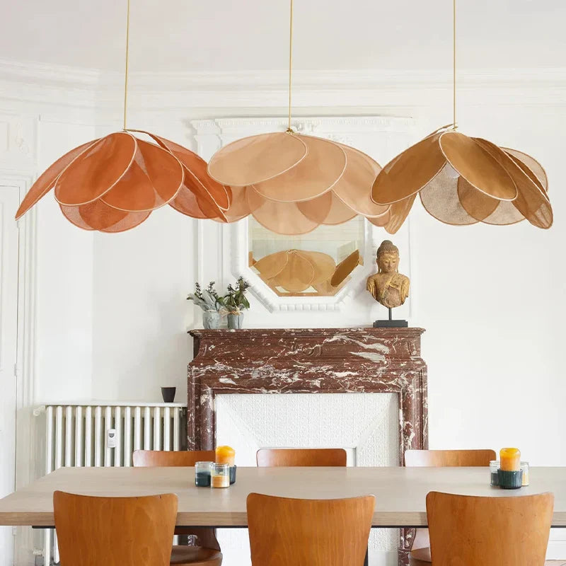 ElegaBloom | Blomsterblad-lampe til moderne boligverdener Nuvenci.dk
