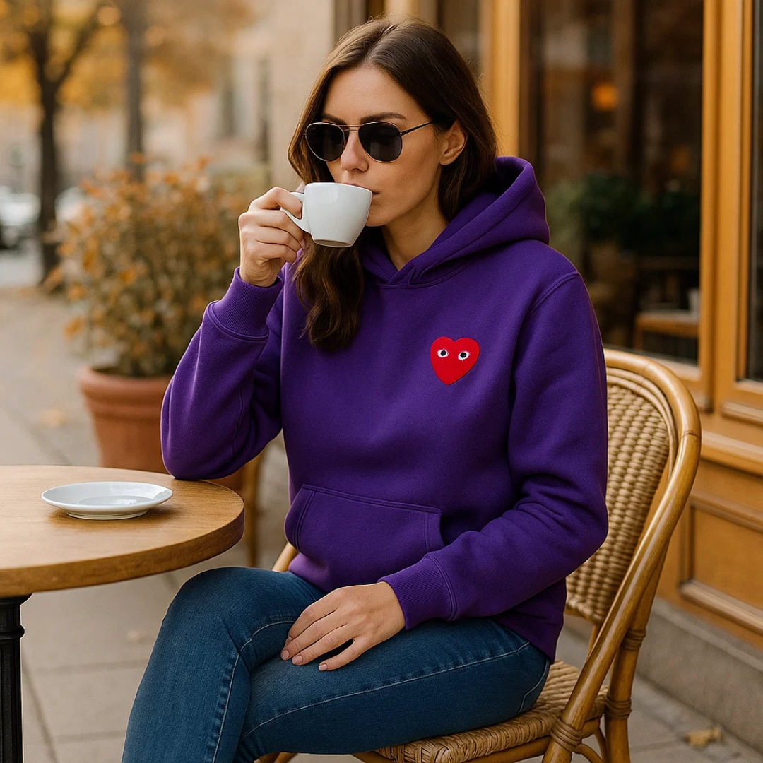 Elfa | Elegant Hjerte Sweater – Chic, Komfortabel & Stilfuld Nuvenci.dk