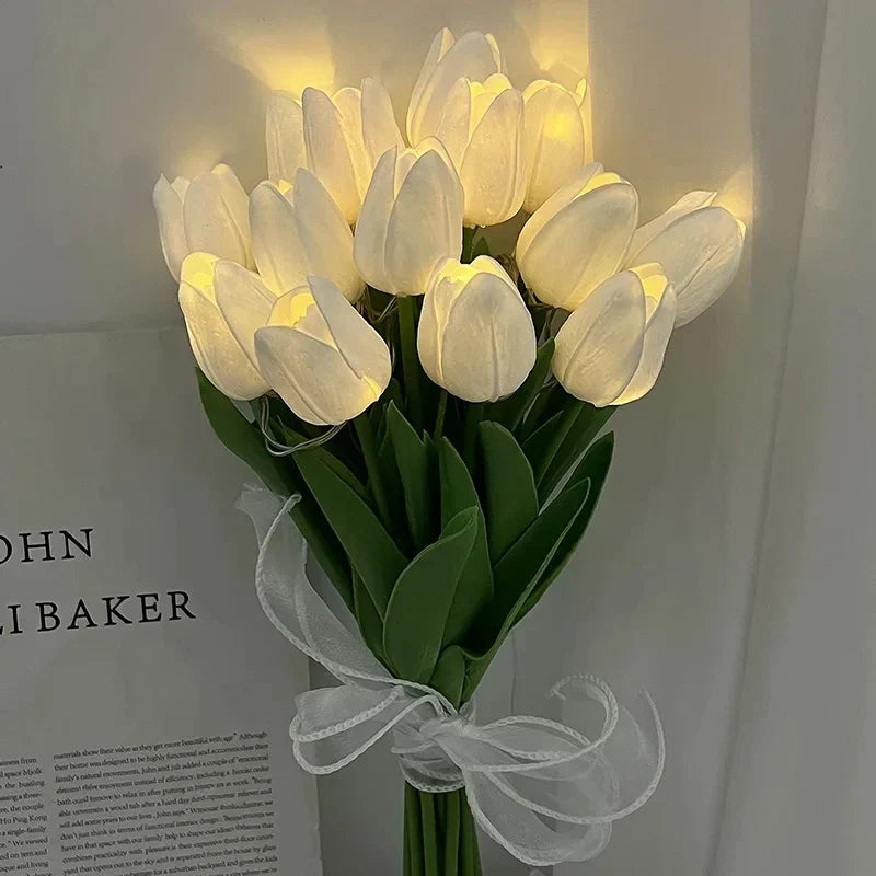 FloraBeam | Tulipanlampe – Skaber Hygge & Blød Belysning Hvid Nuvenci.dk