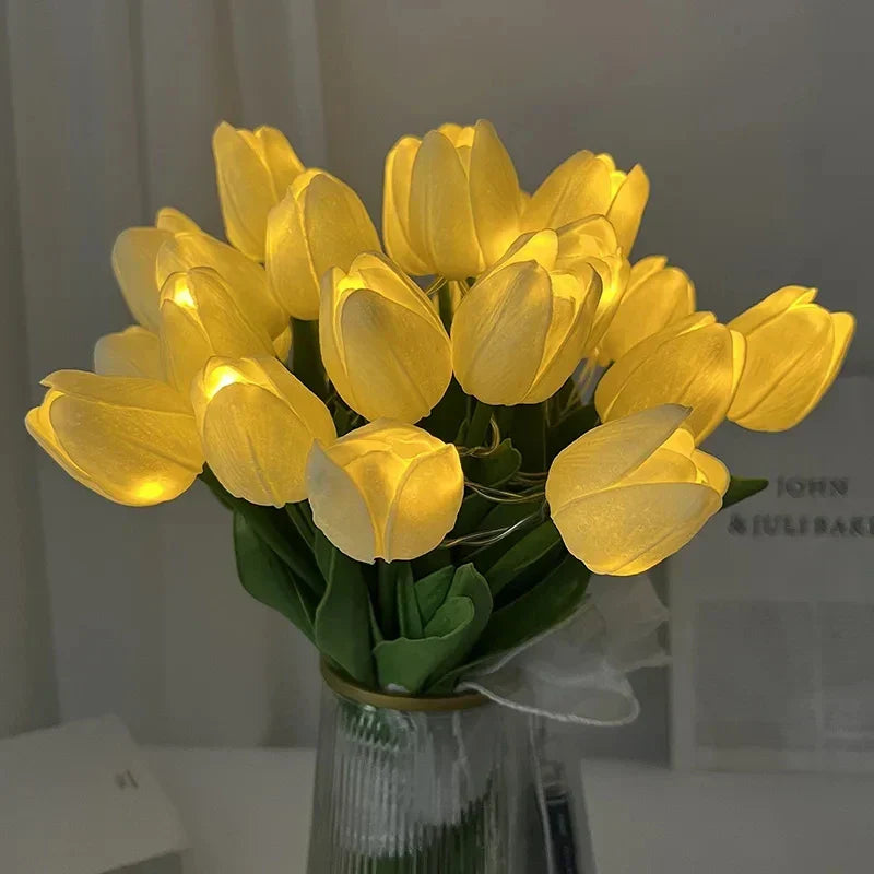 FloraBeam | Tulipanlampe – Skaber Hygge & Blød Belysning Pink Nuvenci.dk
