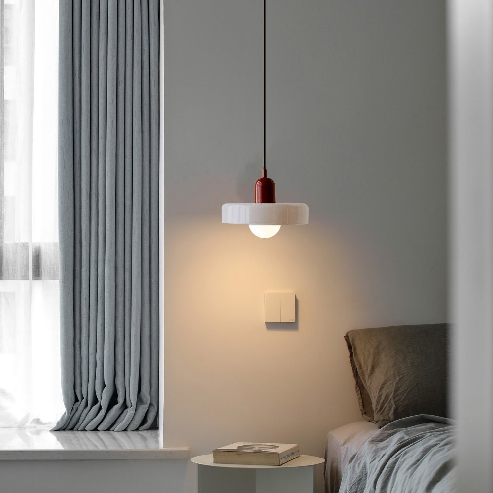 GlassNord | Nadčasová skleněná lampa pro moderní místnosti