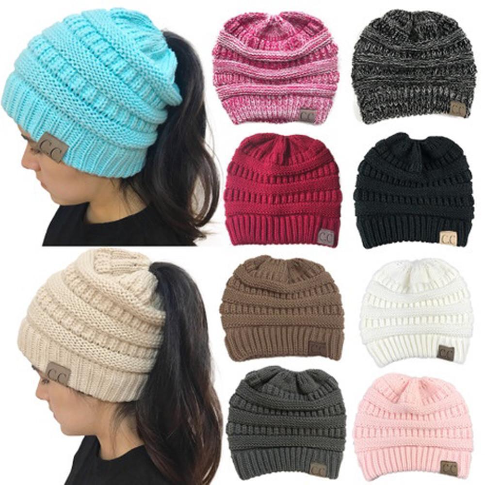 Natalie | Beanie – Vinterhue med Stil og Fri Hestehale