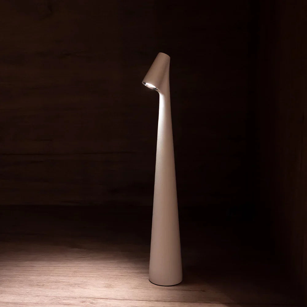 Lyslux | Trådløs LED Bordlampe i Nordisk Designz