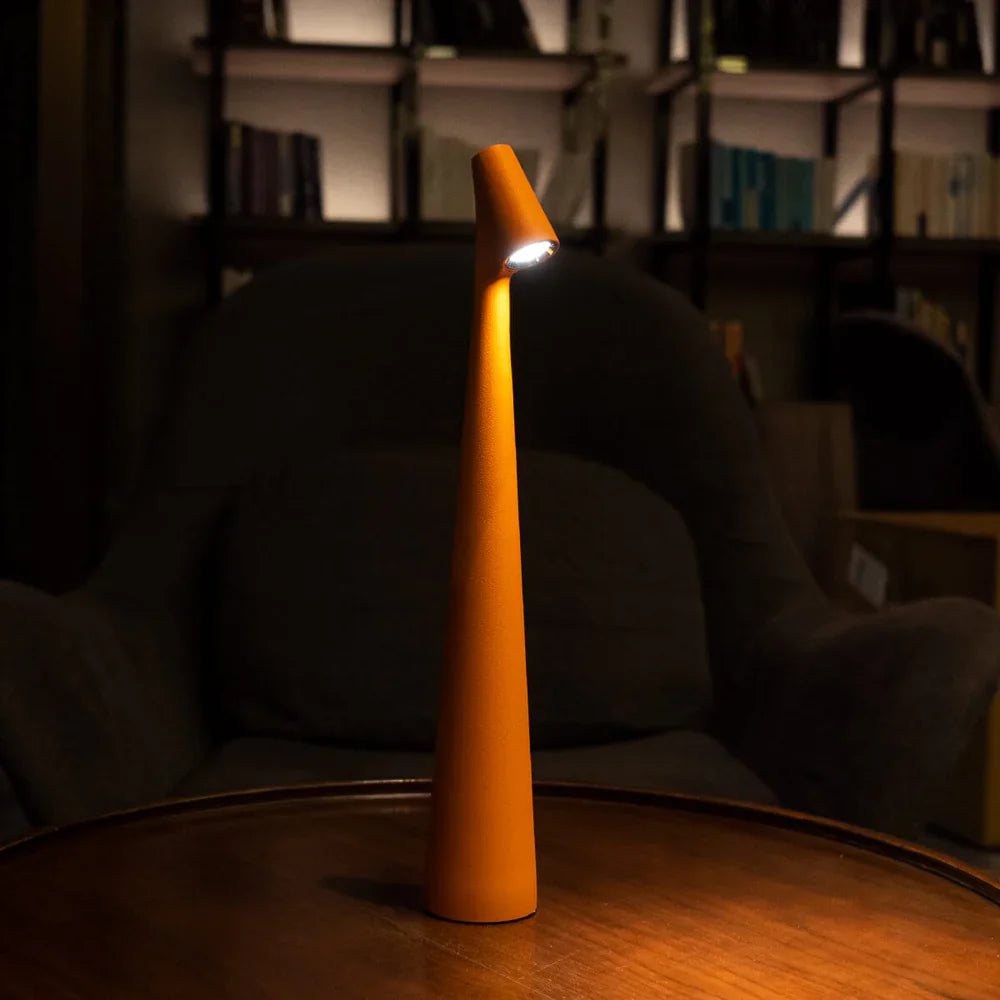 Lyslux | Trådløs LED Bordlampe i Nordisk Designz