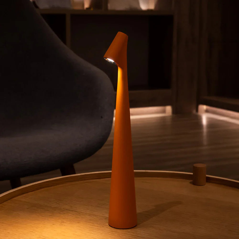 Lyslux | Trådløs LED Bordlampe i Nordisk Designz