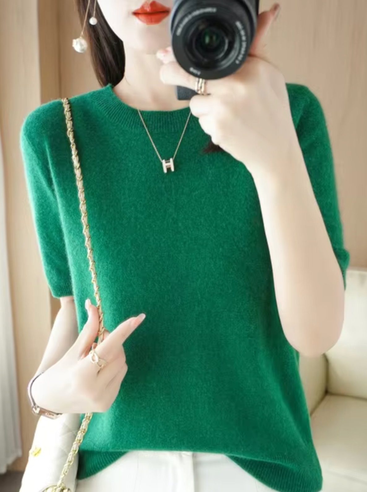 Bellezza | Women's Sweater – Luxurious Short Sleeve Elegance 2
