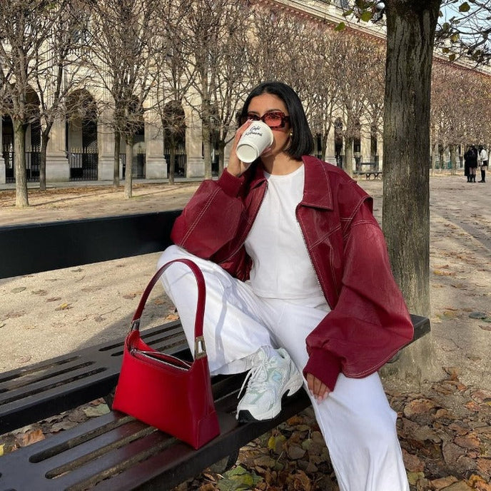 Megan | Oversized Damejakke – Tidløst Minimalistisk Design