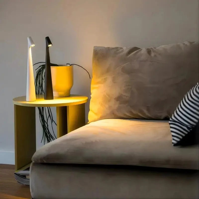Lyslux | Trådløs LED Bordlampe i Nordisk Designz