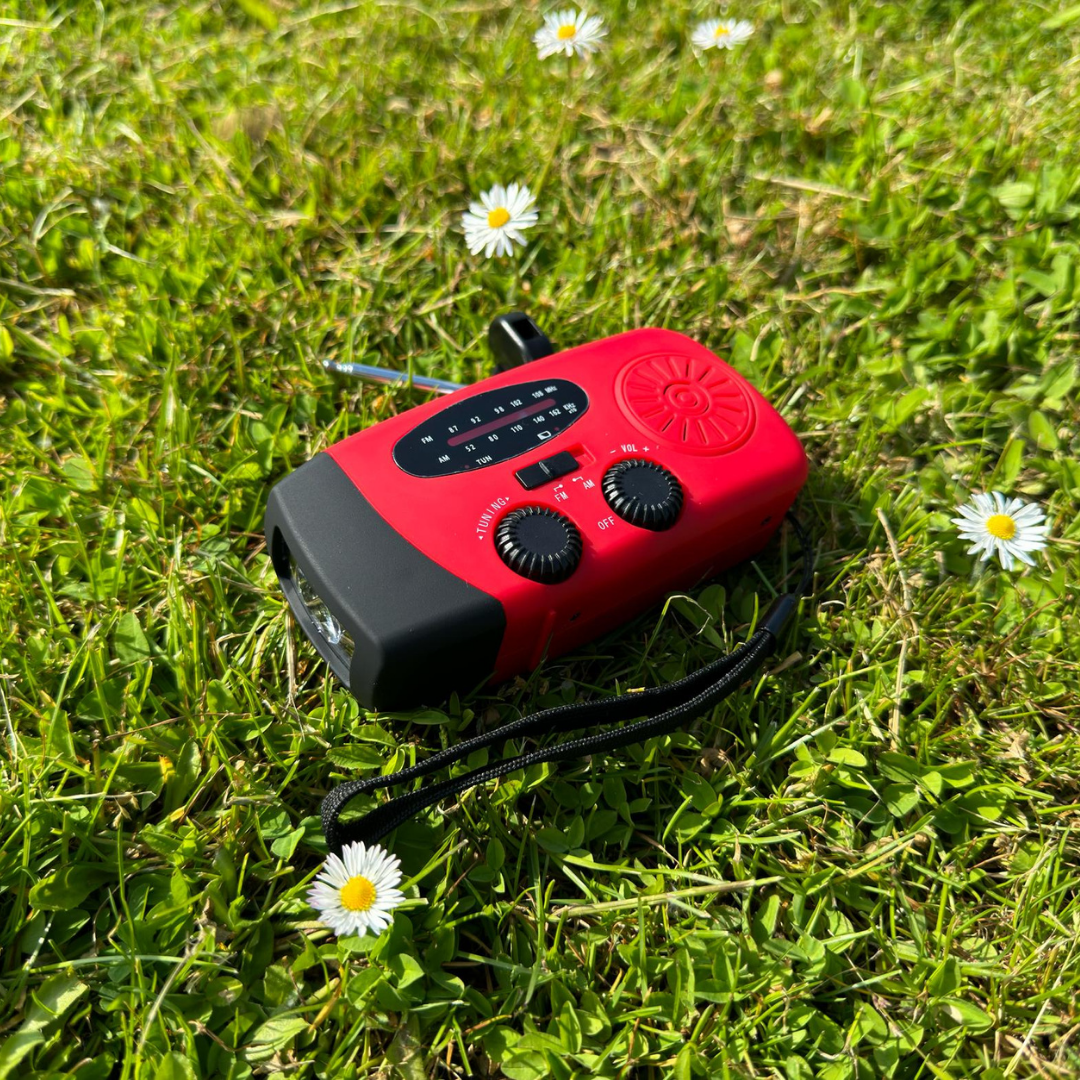 ReadyWave | Nødradio med håndsving og solpanel