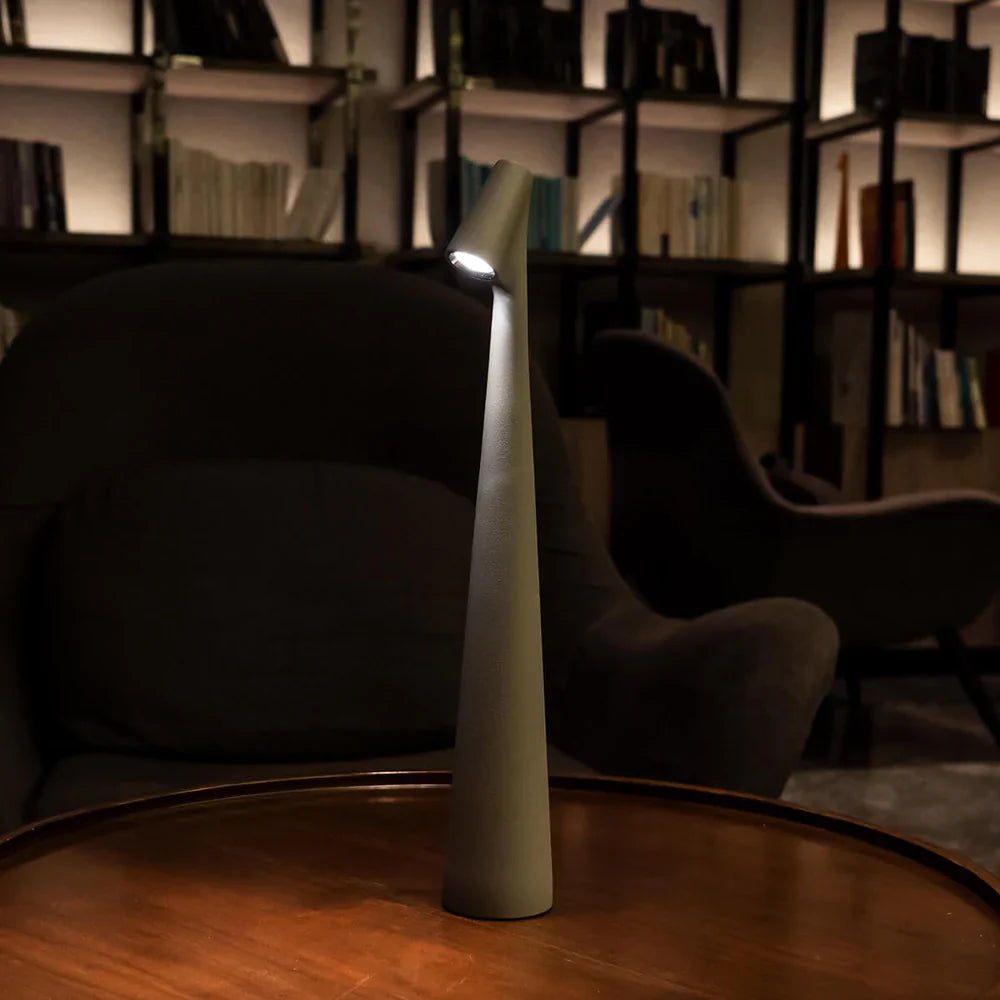 Lyslux | Trådløs LED Bordlampe i Nordisk Designz