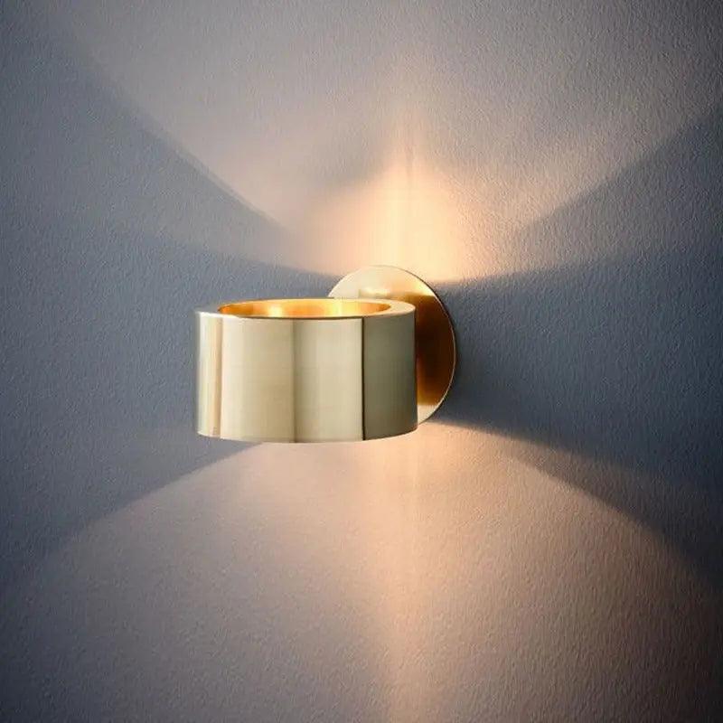 HaloLight | Luksuriøs og moderne væglampe1