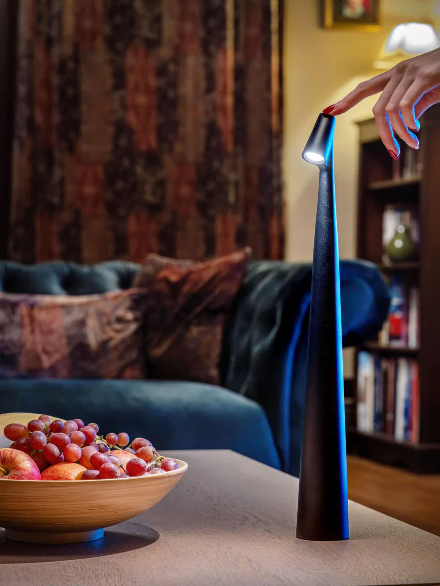 Lyslux | Trådløs LED Bordlampe i Nordisk Designz