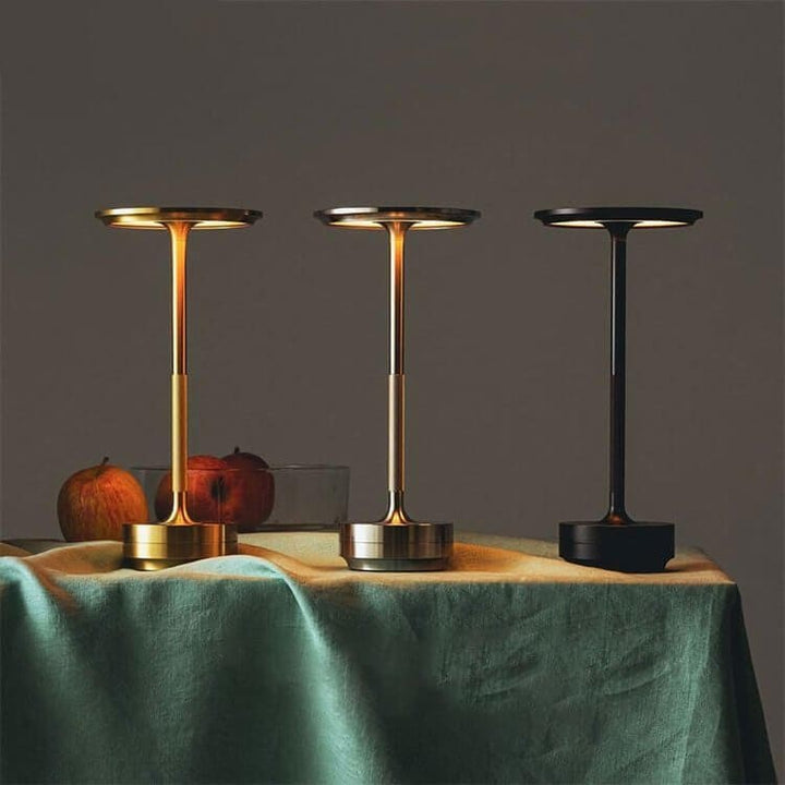 Luxalamp | Genopladelig Bordlampe