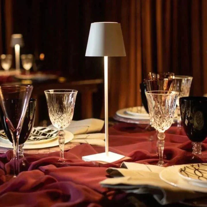 EternoLight | Trådløs Bordlampe – Hyggebelysning til Hjem og Have