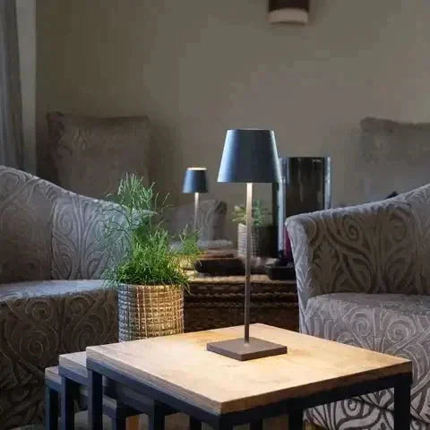 EternoLight | Trådløs Bordlampe – Hyggebelysning til Hjem og Have