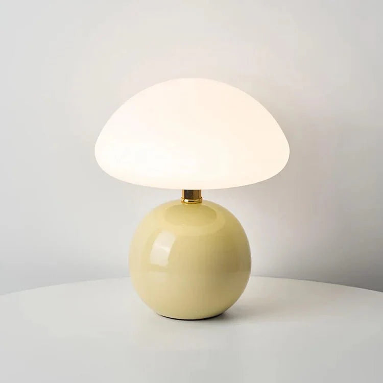 Novent - Kompakt Bordlampe Med Svampeformet Skærm Nuvenci.dk