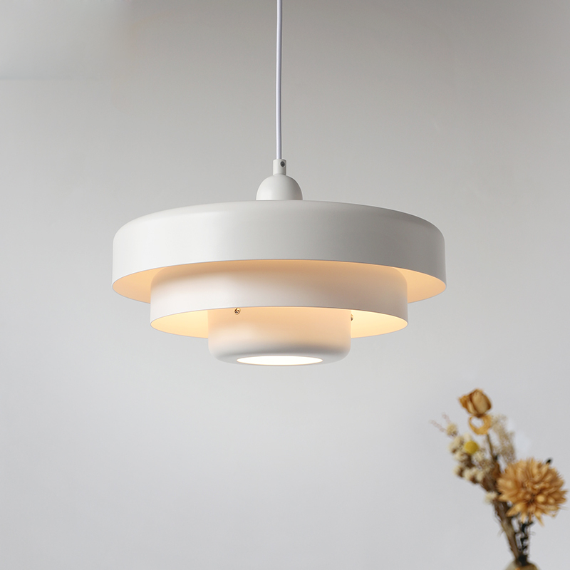 HaloForm | Loftlampe – Elegant nordisk design for moderne hjem