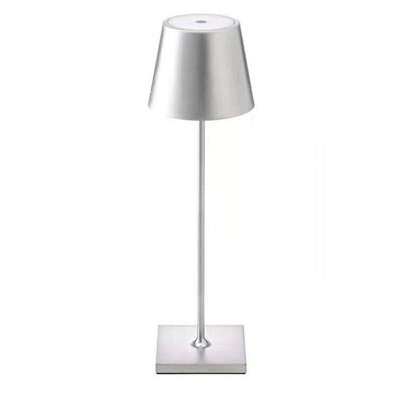 BeamEase | Bordlampe – Trådløs Frihed og Hygge