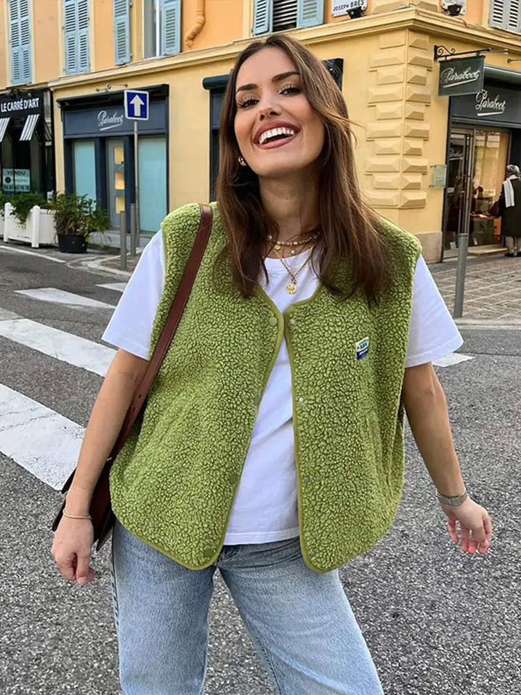 Celeste | Women's Vest – Elegant V-Neck Design for Modern Style 3