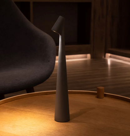 Lyslux | Trådløs LED Bordlampe i Nordisk Designz