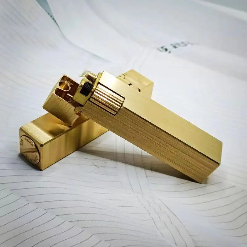 RetroFlare | Klassisk Lighter – Holdbar til Hverdagsbrug