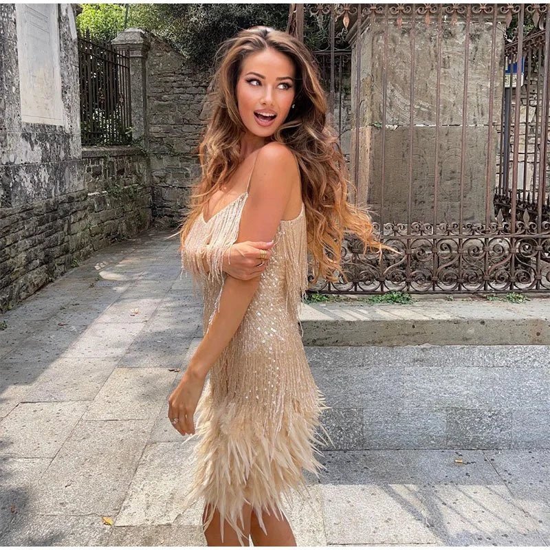 Valentina | Cocktailkjole – Elegant Festkjole Med Glamour Detaljer 2