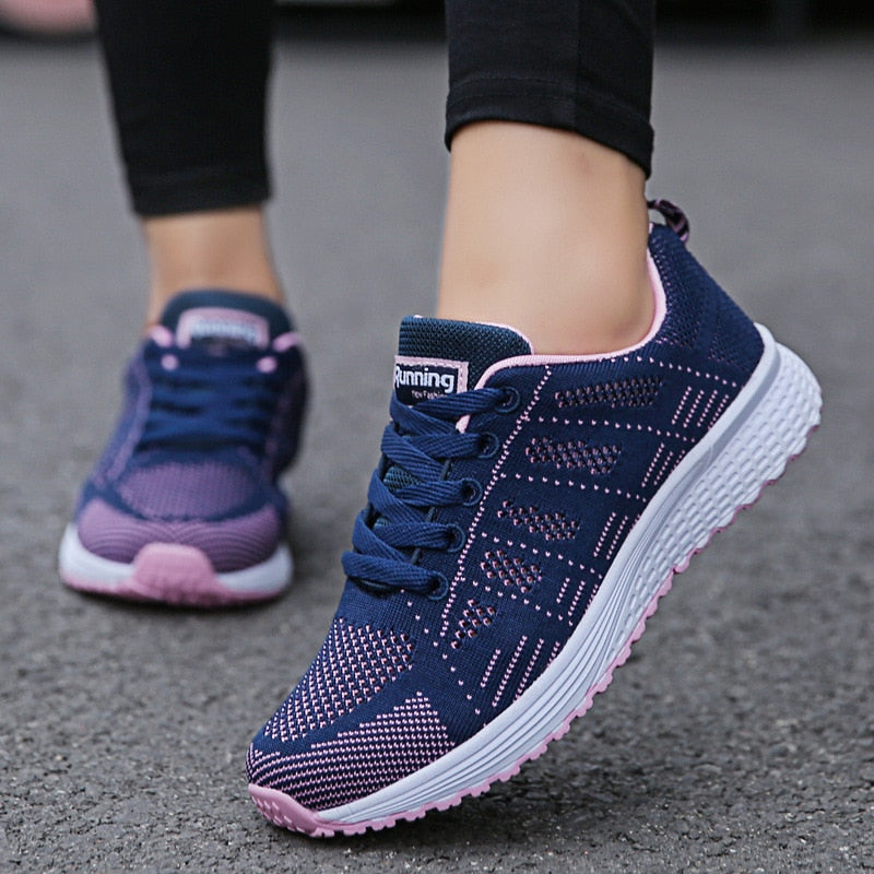 Alba | Støttende Letvægts Sneakers | Damemode Blå violet Nuvenci.dk
