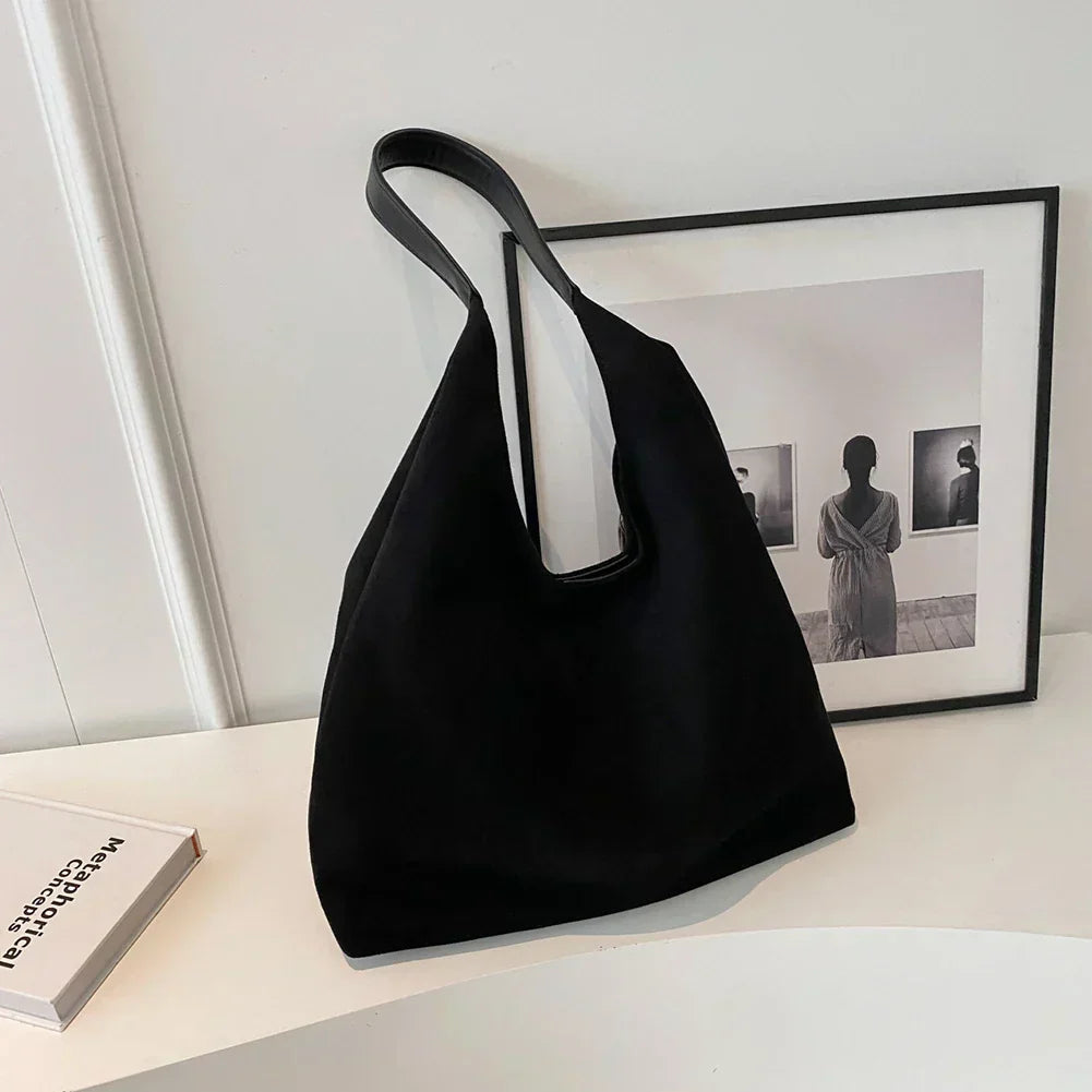 Bianca | Skuldertaske – Perfekt til Casual og Elegante Outfits Sort Nuvenci.dk