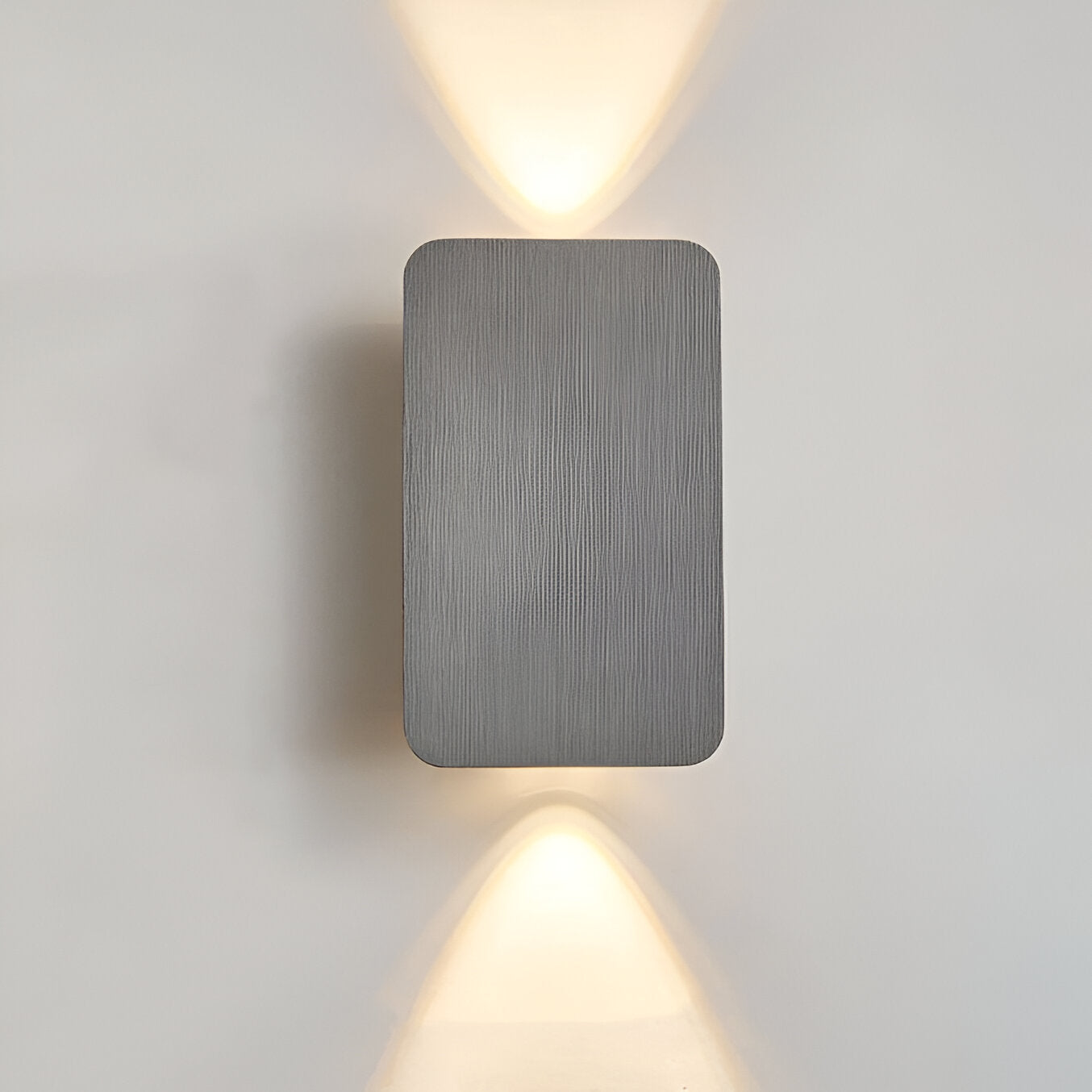 BrightBox | Elegant LED-væglampe med dobbel oplysning og stilrent design Grå Nuvenci.dk