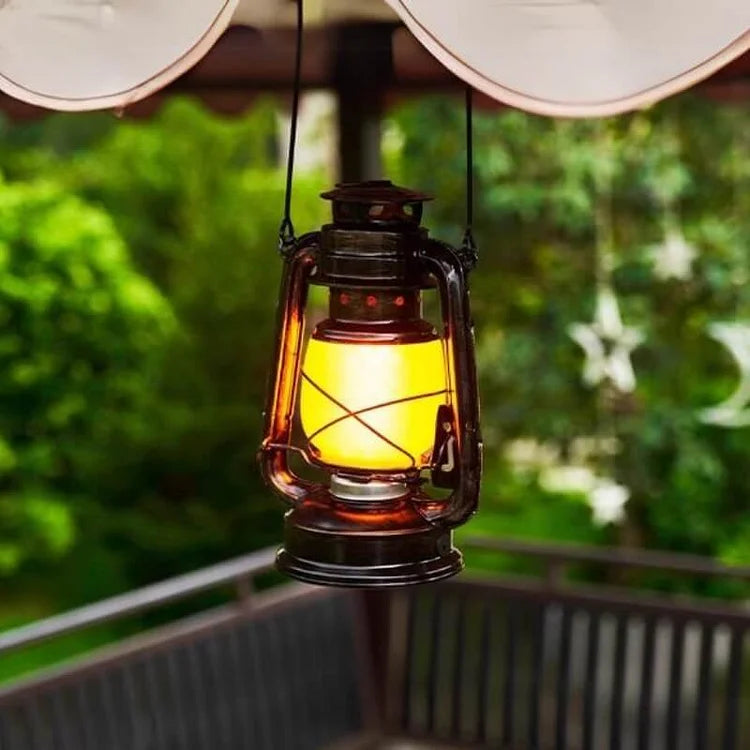 BrightCamp | Udendørs Lampe – Kompakt og Kraftfuld Belysning