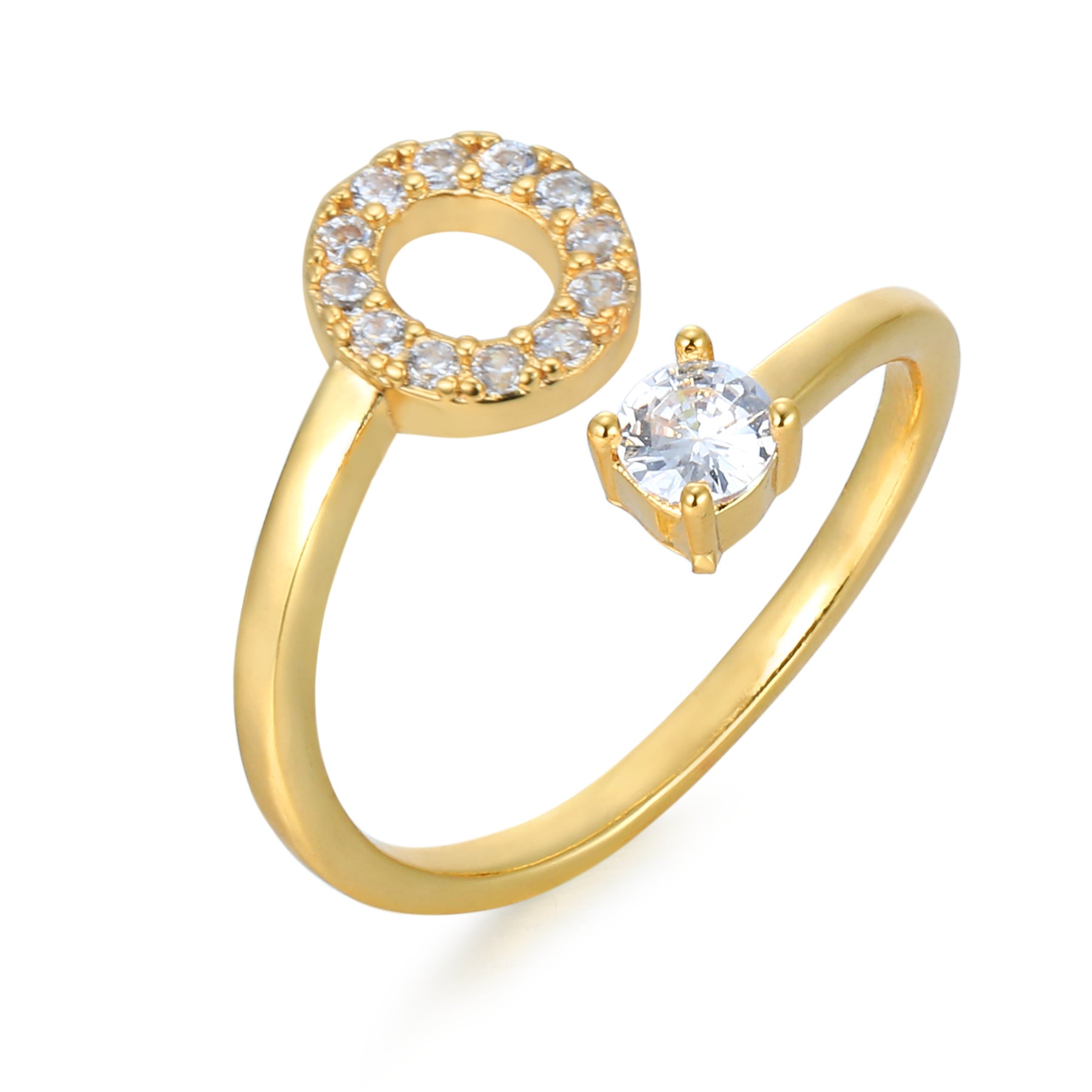 CharmBand | Personlig & Elegant Bogstavring Guld O Nuvenci.dk