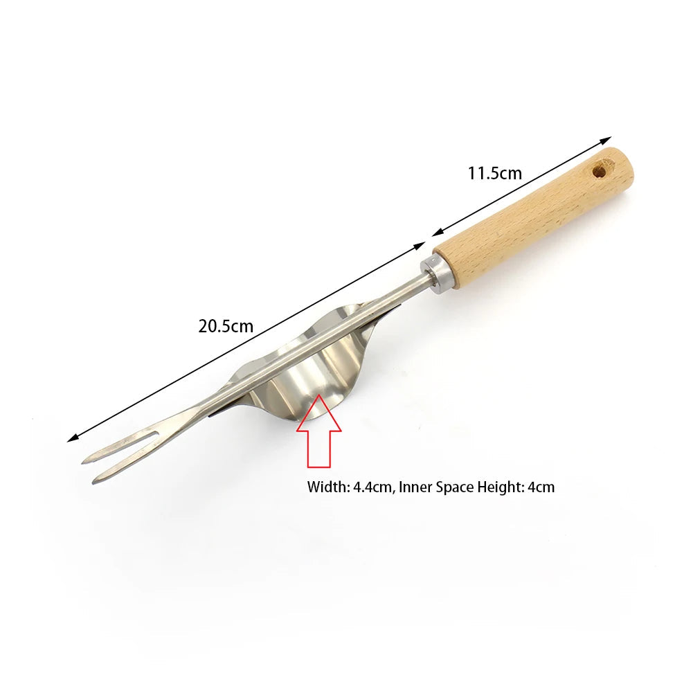 SoilSlice | V-formet ukrudtsfjerner værktøj med langt håndtag