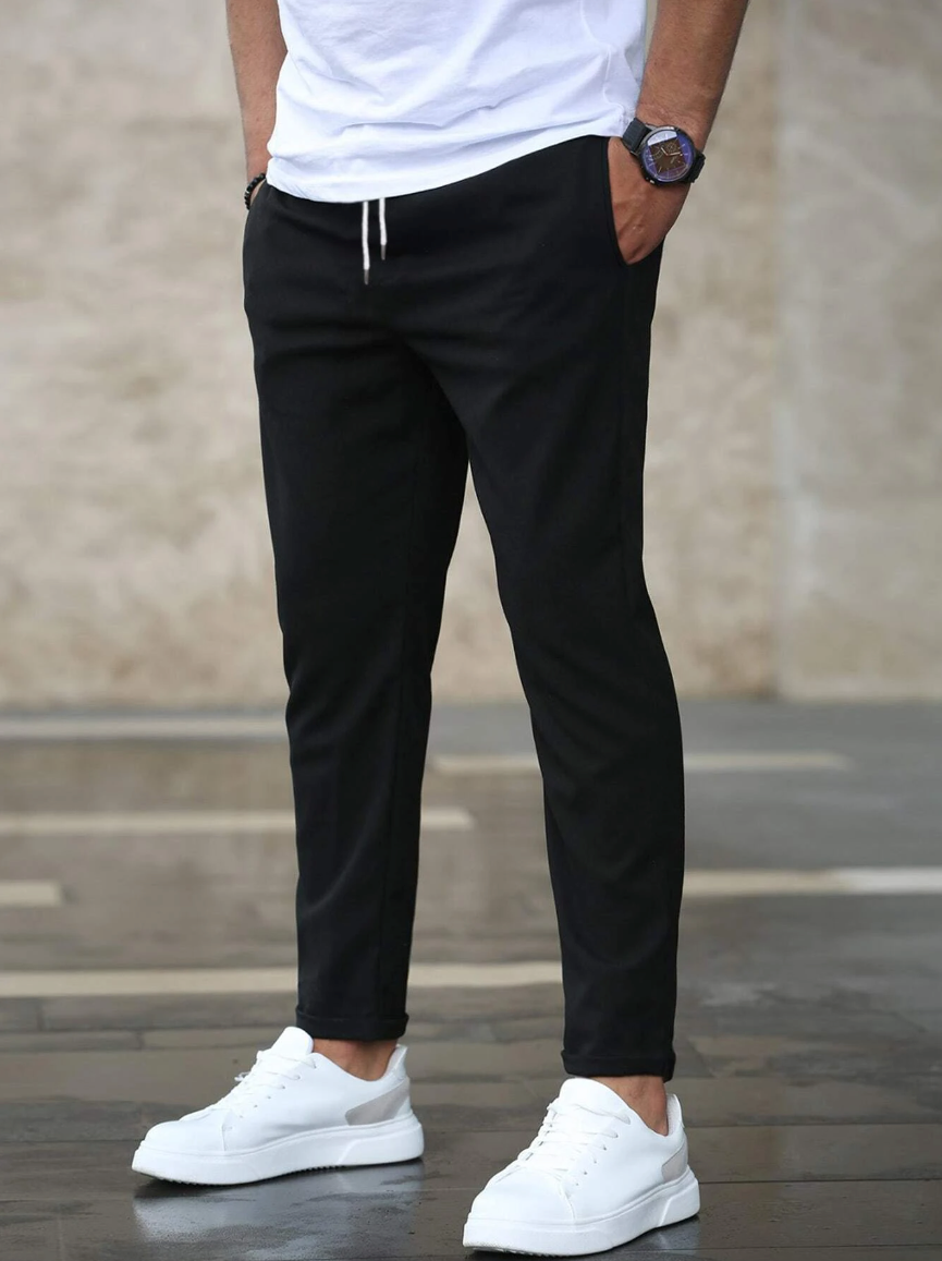 Maverick | Elegant & Behagelig Stretch-buks | Herre Sort Nuvenci.dk