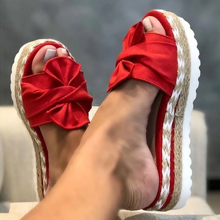 Scarlet | Stilfulde trendy sommersandaler med sløjfe Rød Nuvenci.dk