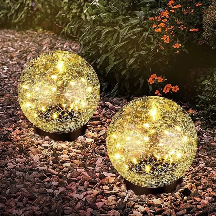 SolarSphere | Havelampe – Solcelledrevet belysning uden ledninger Nuvenci.dk