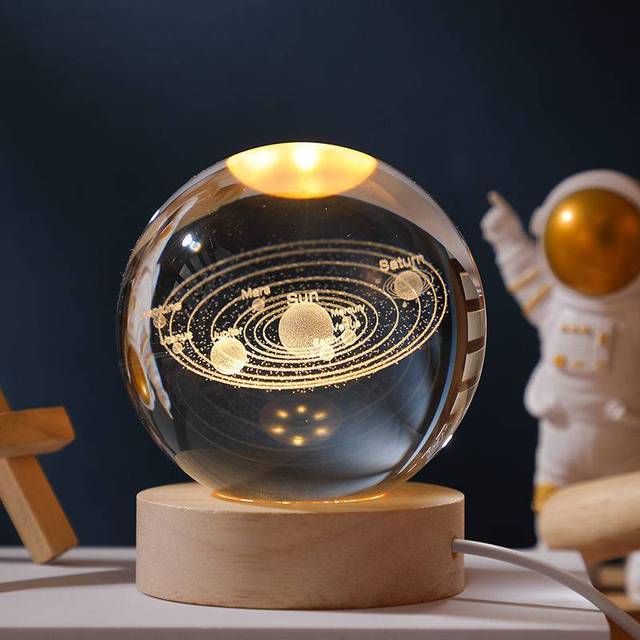 StellarGlobe | Fascinerende 3D-Solsystem Krystalkugle Solsystem Nuvenci.dk