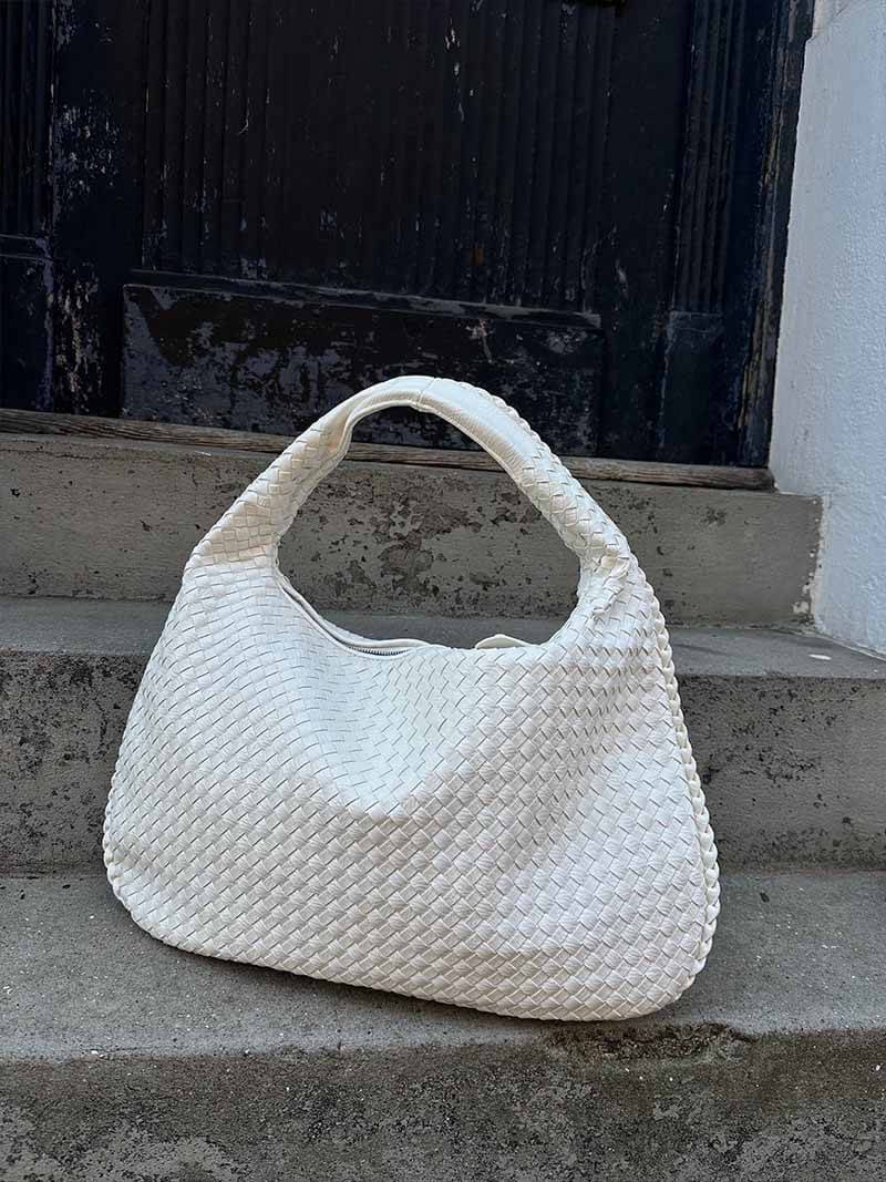 Teresa | Skuldertaske – Elegant Design til Hverdagsbrug Hvid Nuvenci.dk